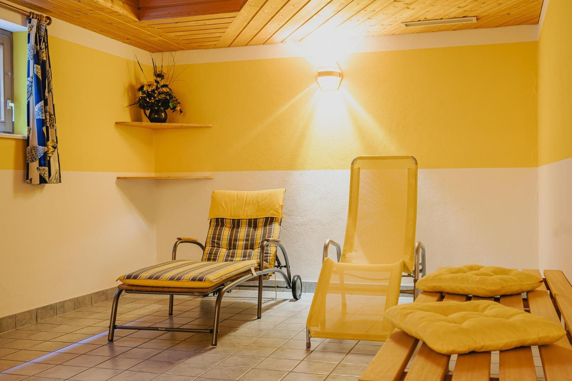 אוברהאכינג Hotel Hachinger Hof מראה חיצוני תמונה
