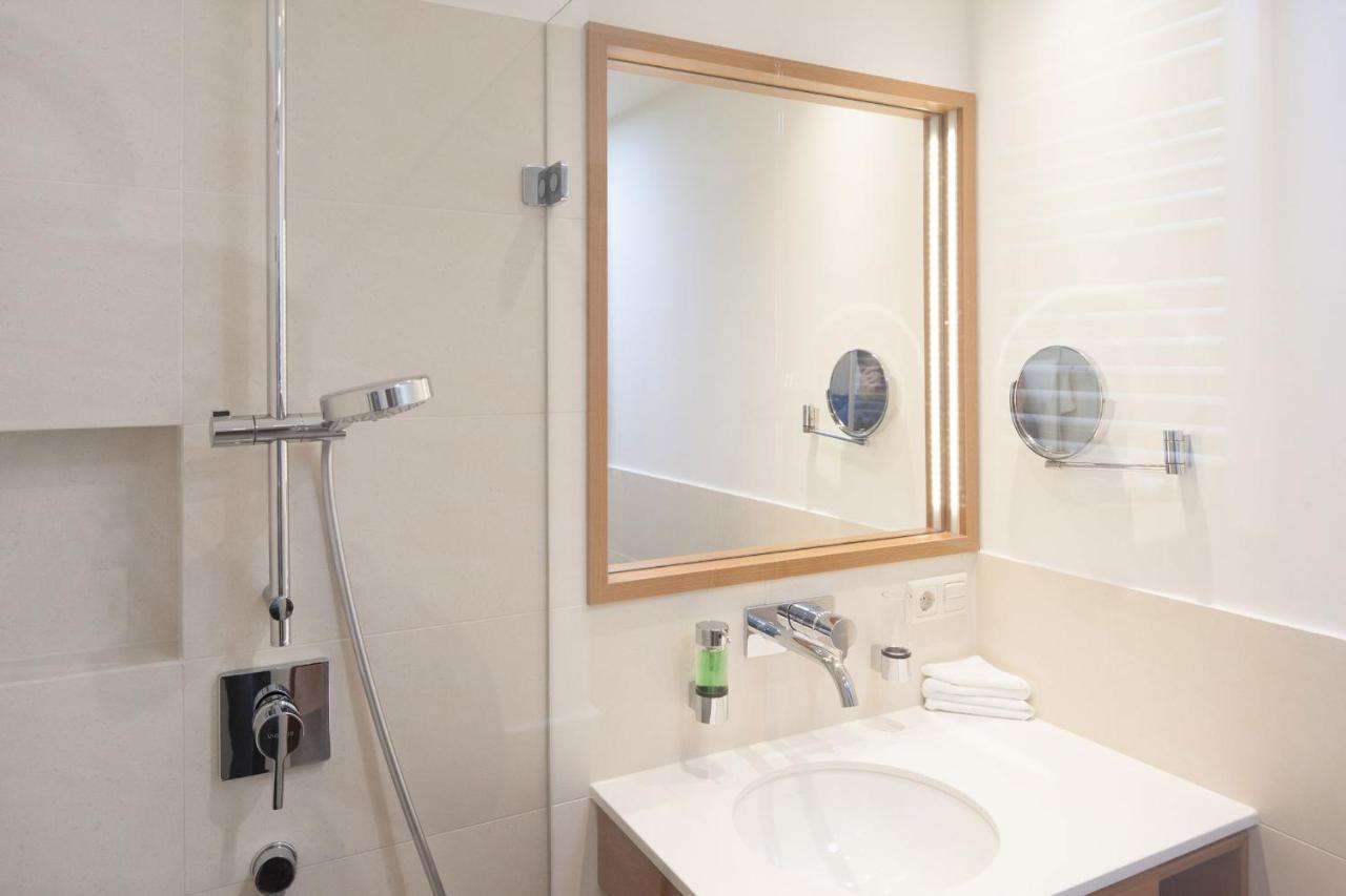 אוברהאכינג Hotel Hachinger Hof מראה חיצוני תמונה