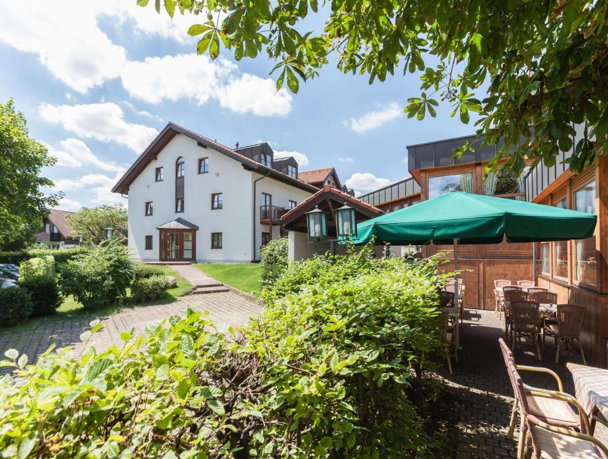 אוברהאכינג Hotel Hachinger Hof מראה חיצוני תמונה